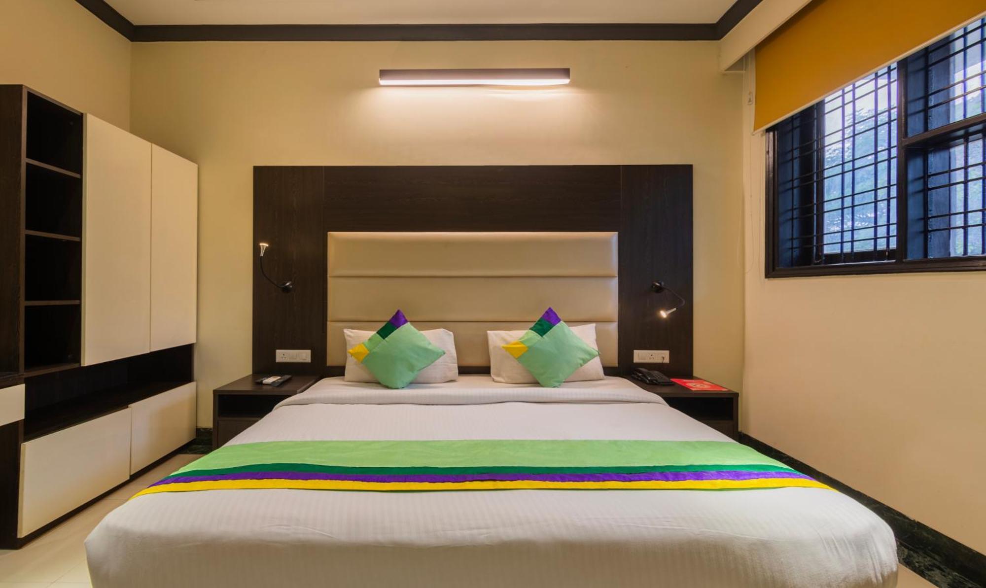 גורגאון Super Townhouse Sushant Lok Phase 1 Formerly Hotel Neven מראה חיצוני תמונה