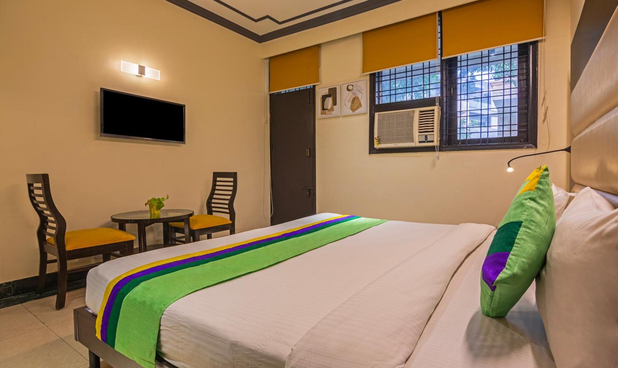גורגאון Super Townhouse Sushant Lok Phase 1 Formerly Hotel Neven מראה חיצוני תמונה