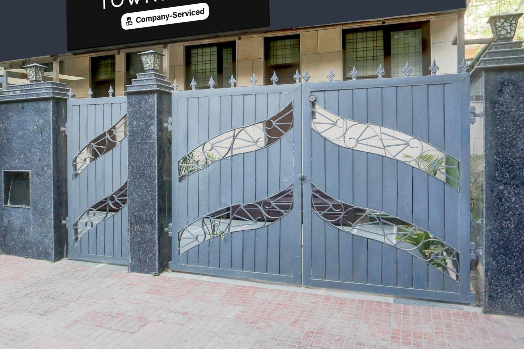 גורגאון Super Townhouse Sushant Lok Phase 1 Formerly Hotel Neven מראה חיצוני תמונה